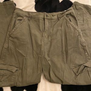 Green Cargo Pants